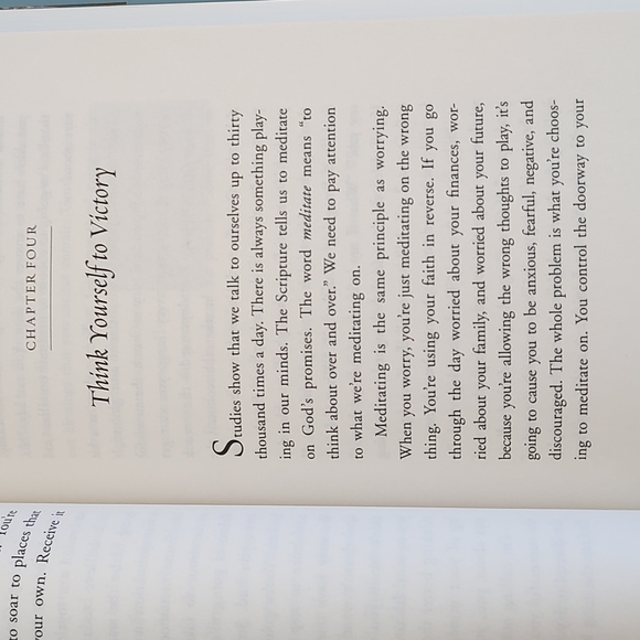 📔2 HARDBACK JOEL OSTEEN BOOKS - Every Day A Friday & Think Better Live Better📔 - Picture 10 of 11